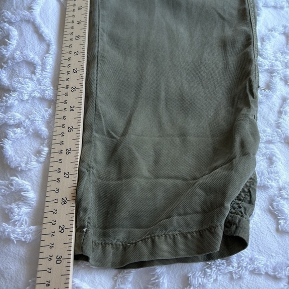 Treasure & Bond khaki green cargo style pants, women’s size 10. Never worn. - Picture 7 of 10